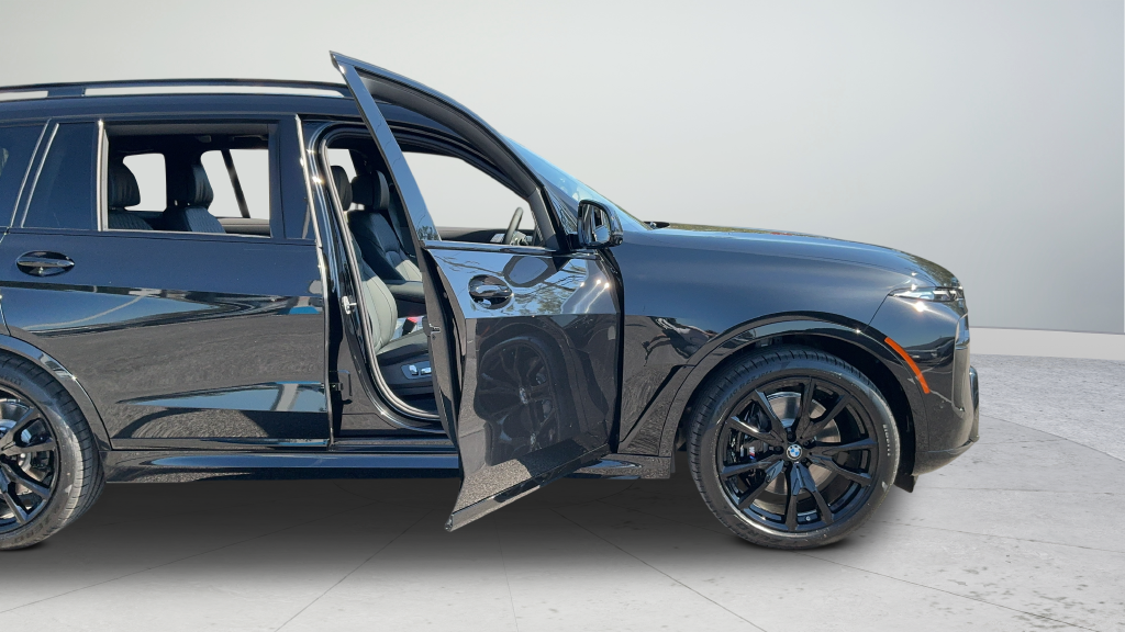 New 2027 Black BMW xDrive40i image 9