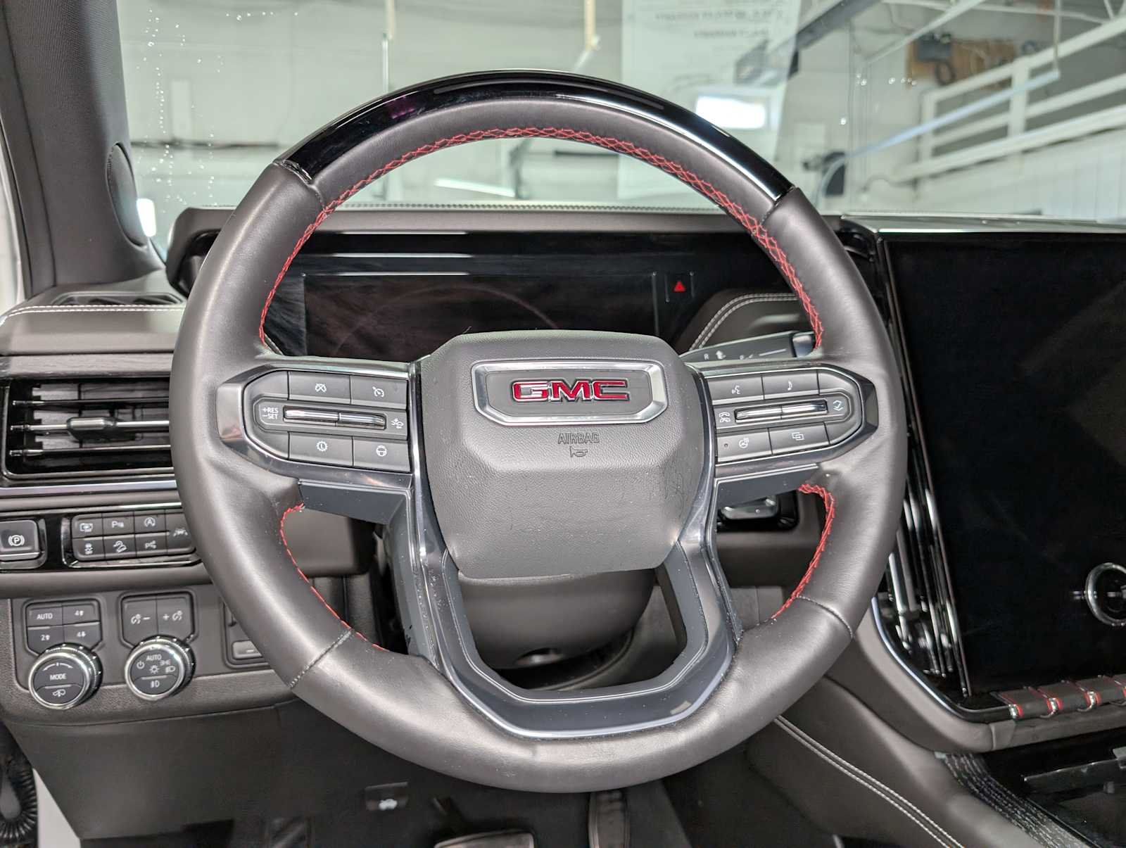 Used 2025 Summit White GMC AT4 Ultimate image 40