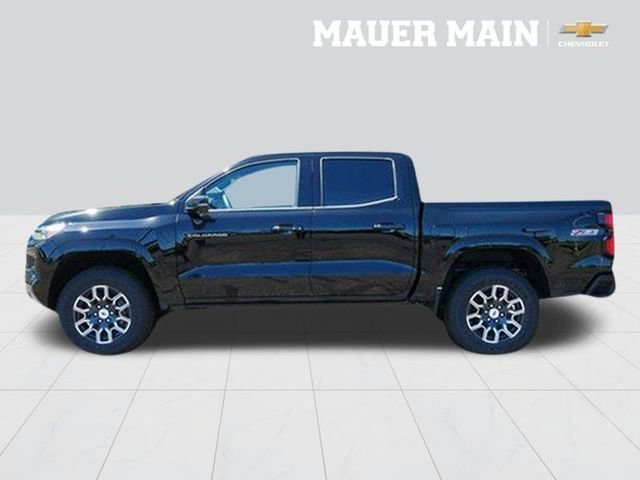 New 2026 Black Chevrolet Z71 image 3