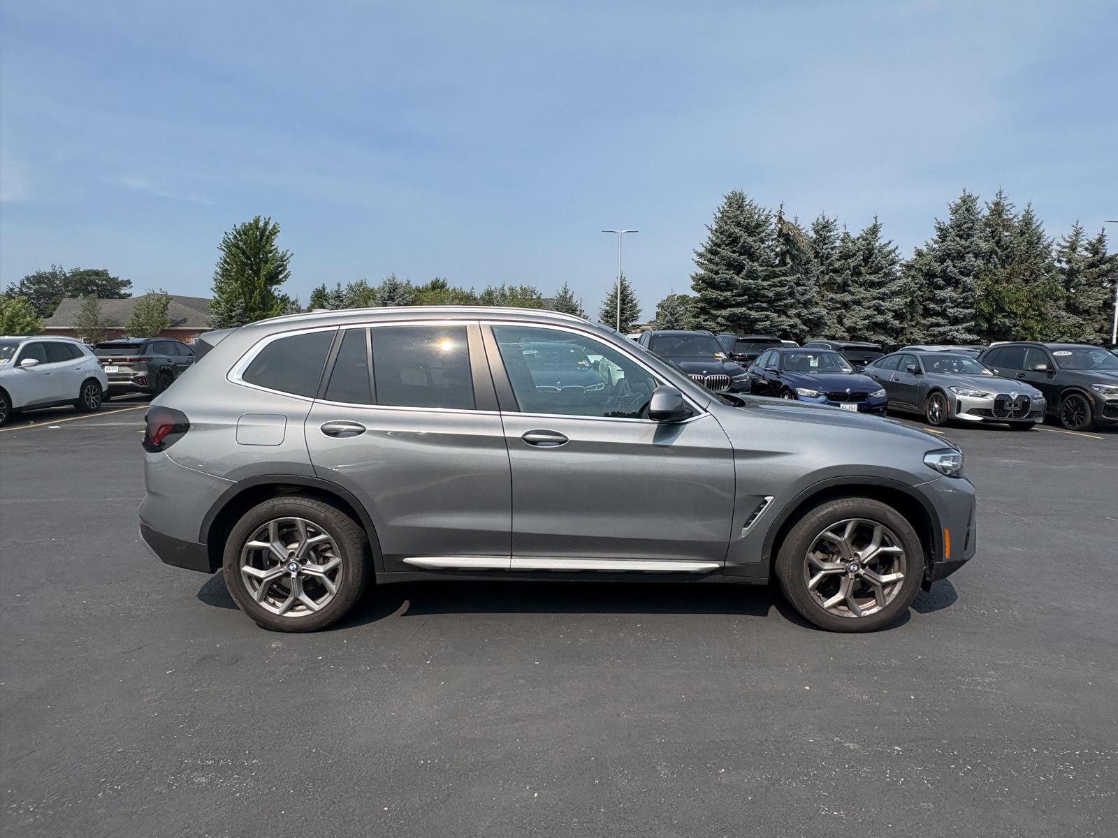 Used 2024 Skyscraper Grey Metallic BMW xDrive30i image 8