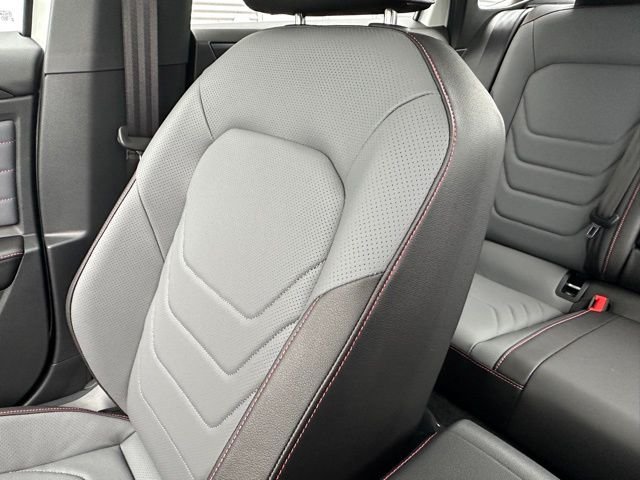 New 2026 Pure White Volkswagen 2.0T Autobahn image 23