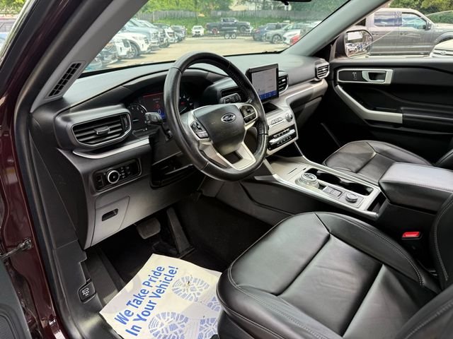 Used 2023 Red Ford XLT image 19