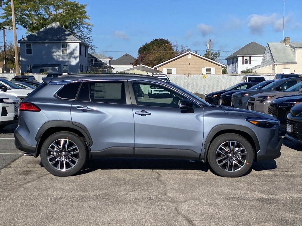 New 2026 Celestite Toyota XLE image 2