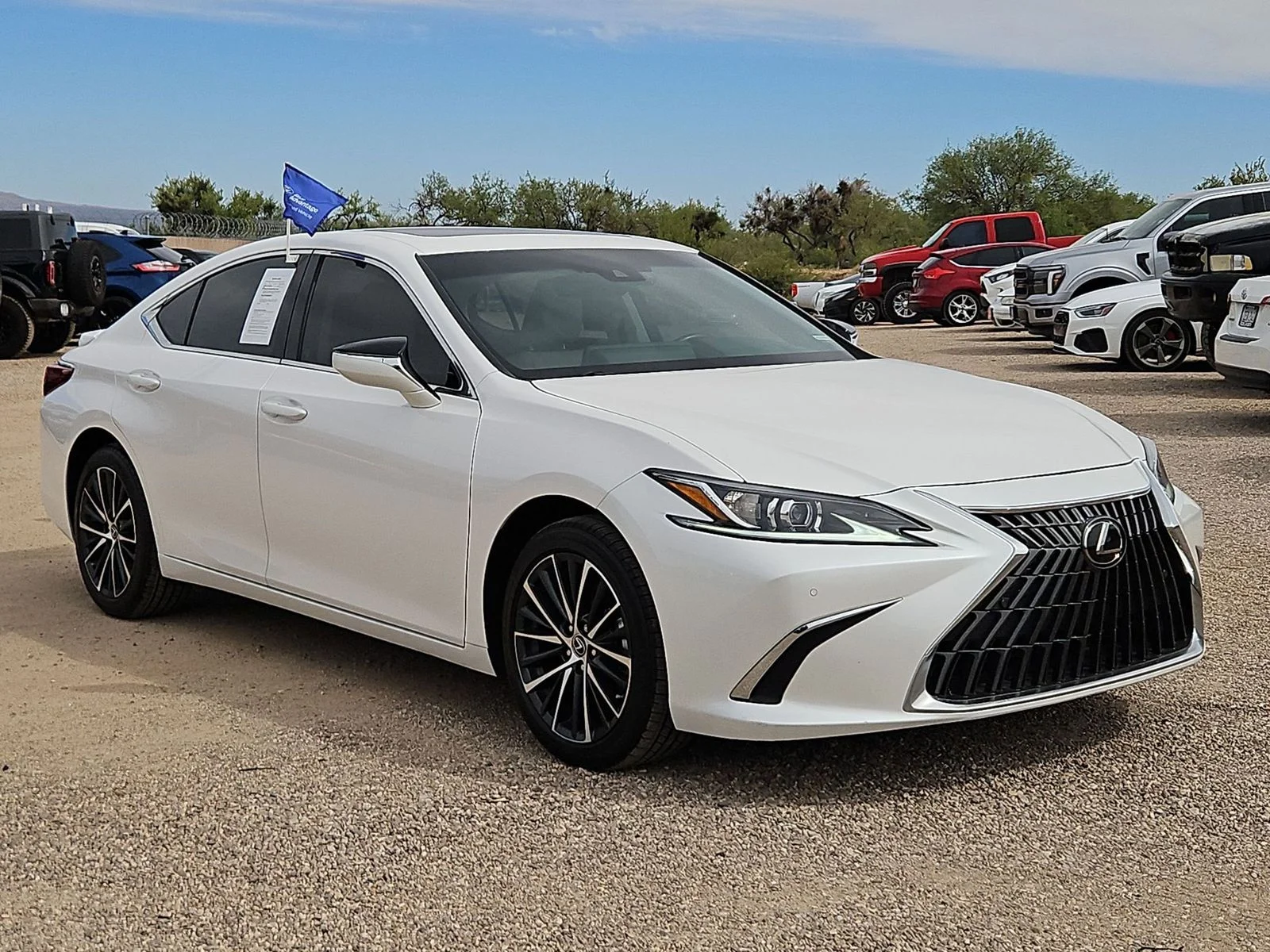 Certified Used 2025 White Pearl Lexus 300h image 3