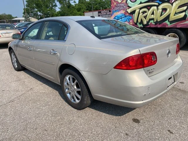Used 2008 Gold Buick CXL image 4