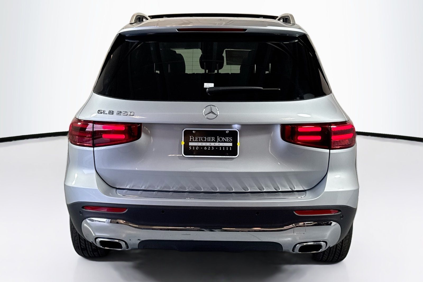 New 2026 Cirrus Silver Metallic Mercedes-Benz GLB 250 image 6