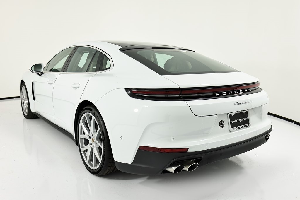 2026 Porsche Panamera Base