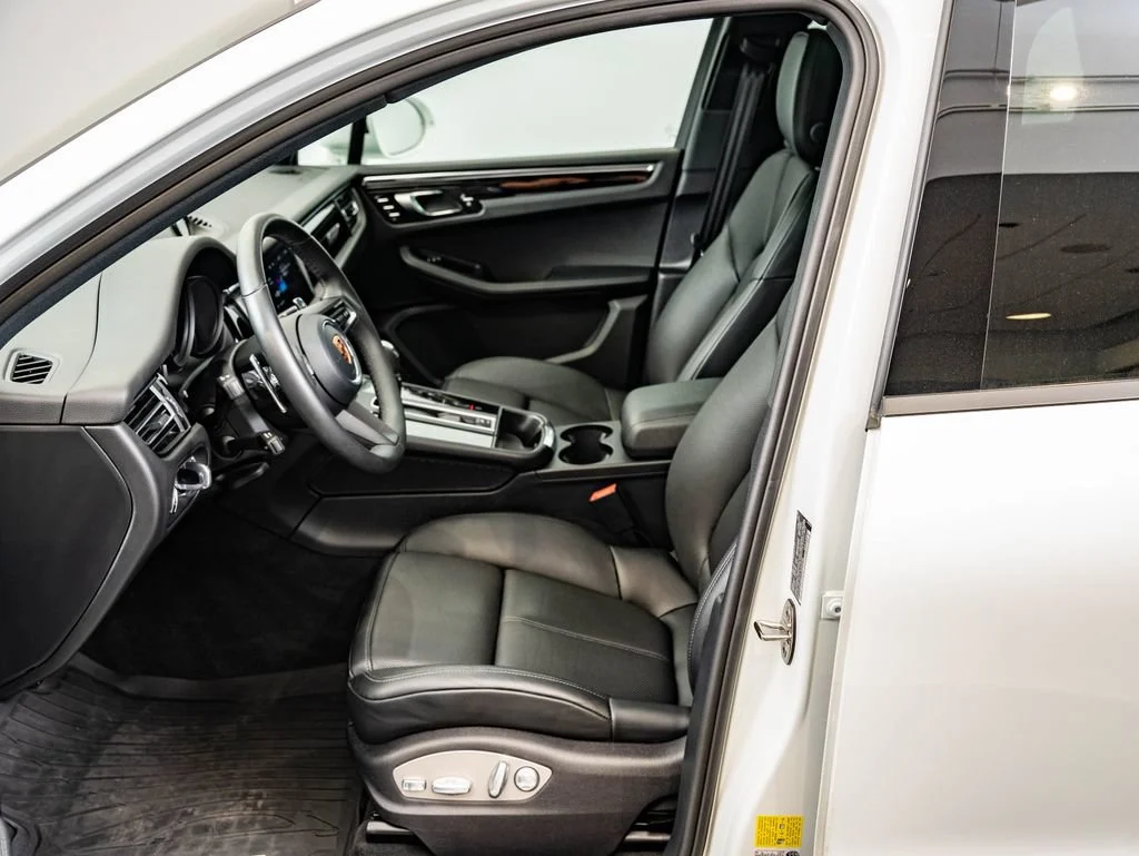 Used 2026 White Porsche  image 5