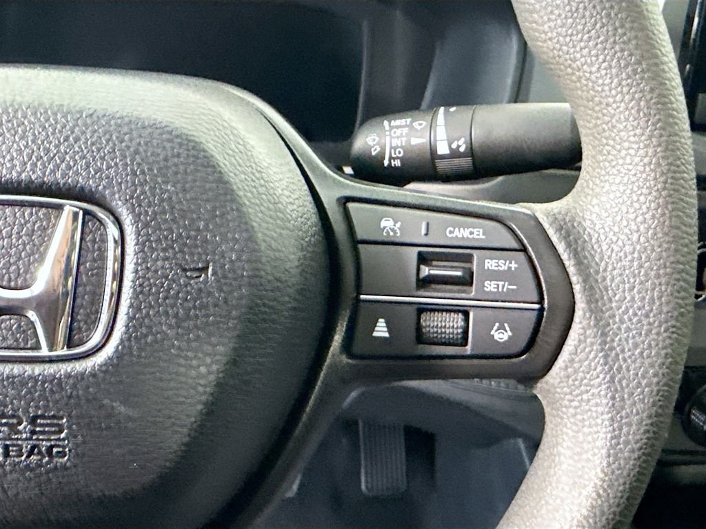 Certified Used 2025 Urban Gray Pearl Honda SE image 12