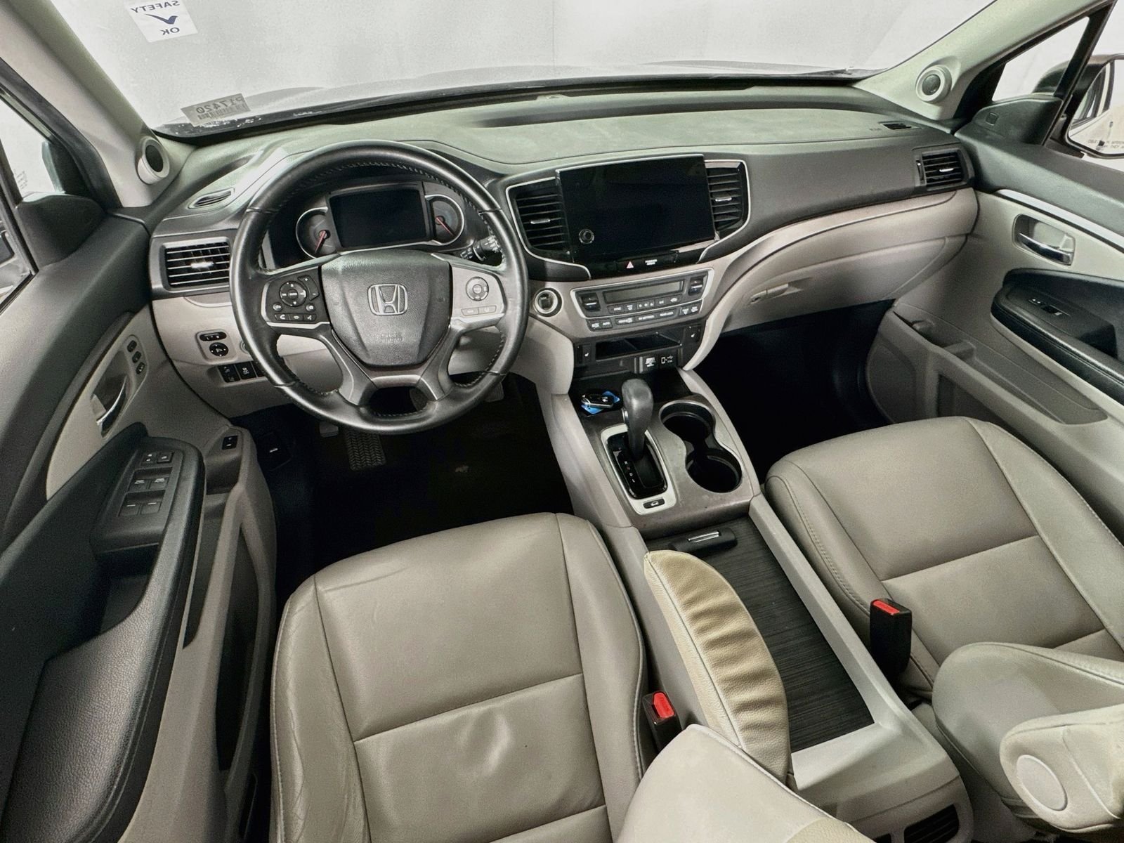 Used 2019 Modern Steel Metallic Honda EX-L image 20