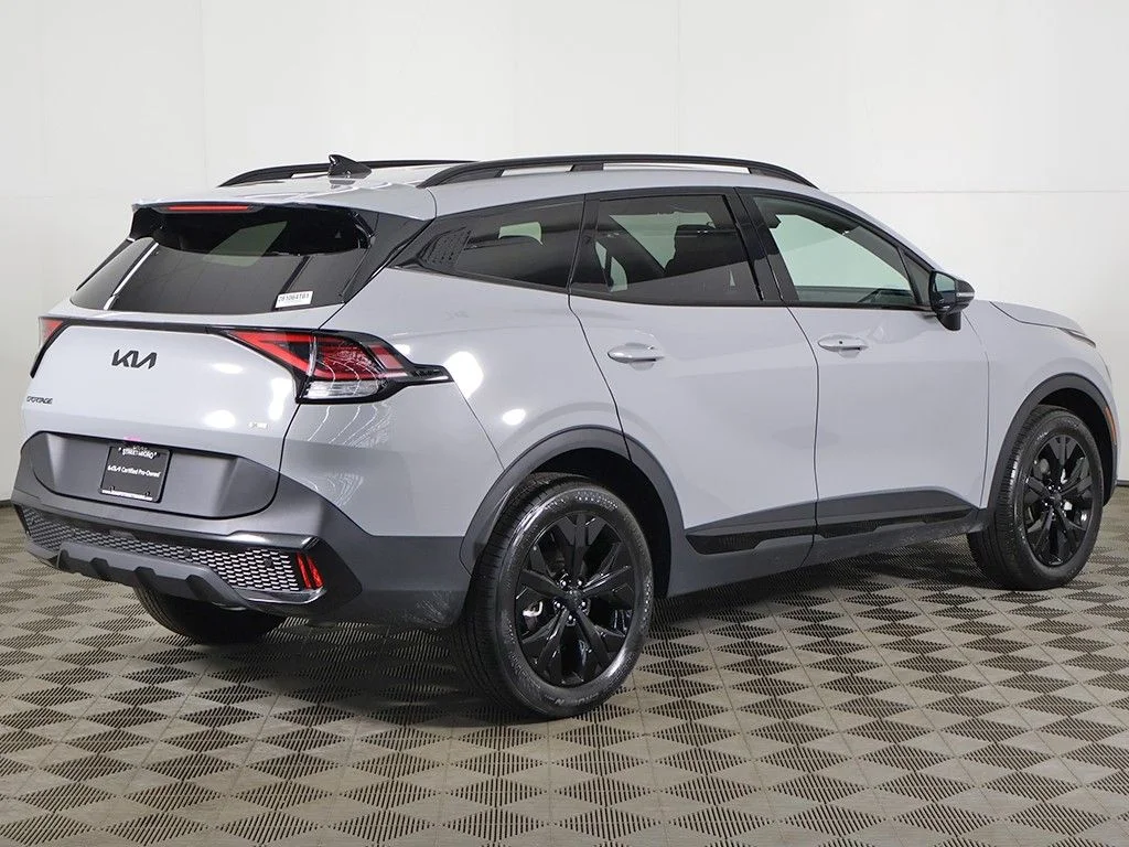 Used 2025 Gray Kia X-Line image 10