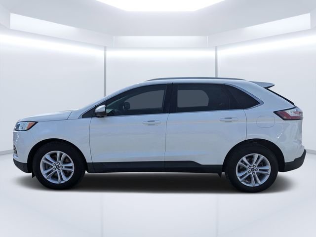 Used 2020 White Ford SEL image 6
