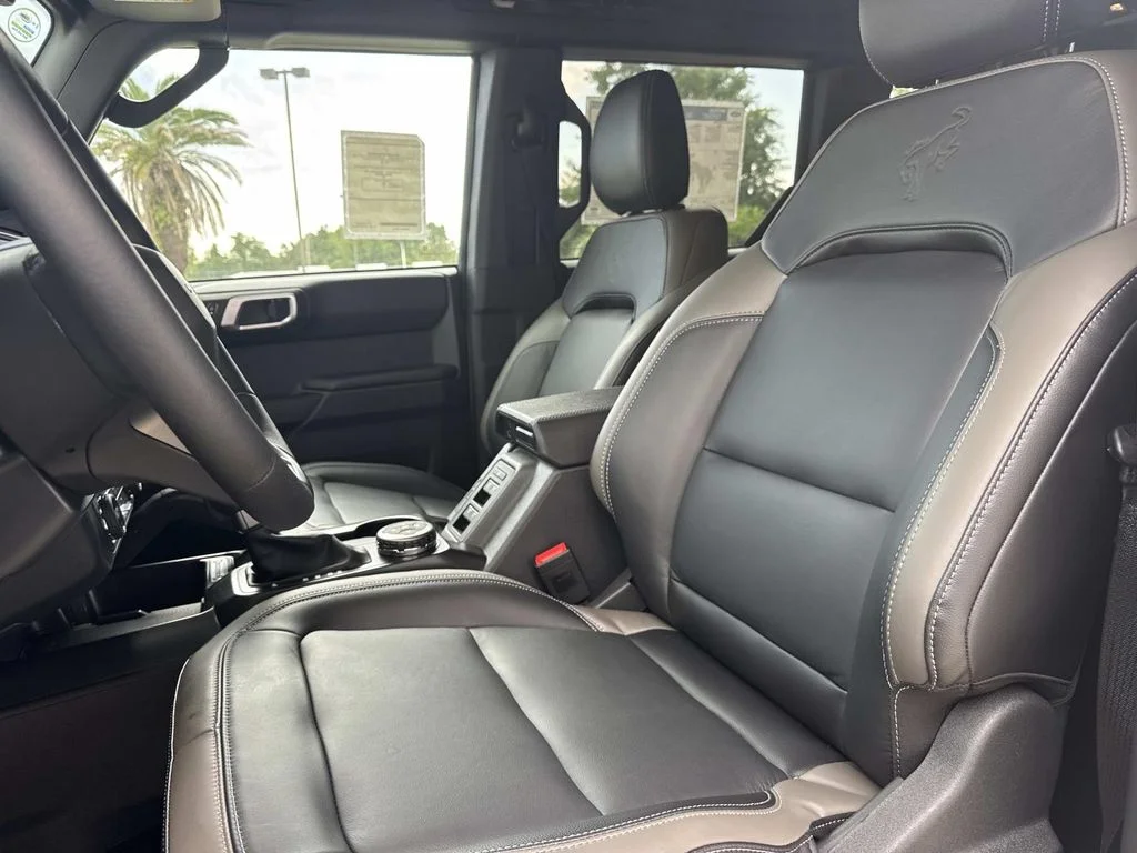 New 2026 Desert Sand Ford Outer Banks® image 34