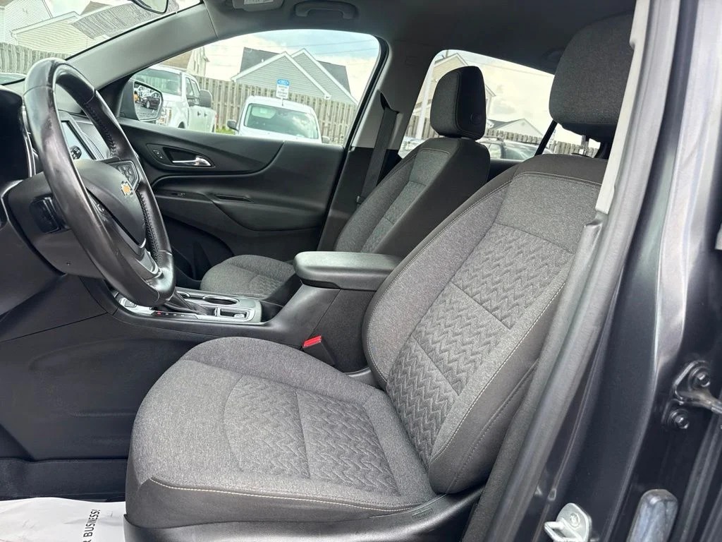 Certified Used 2022 Gray Chevrolet LT image 4
