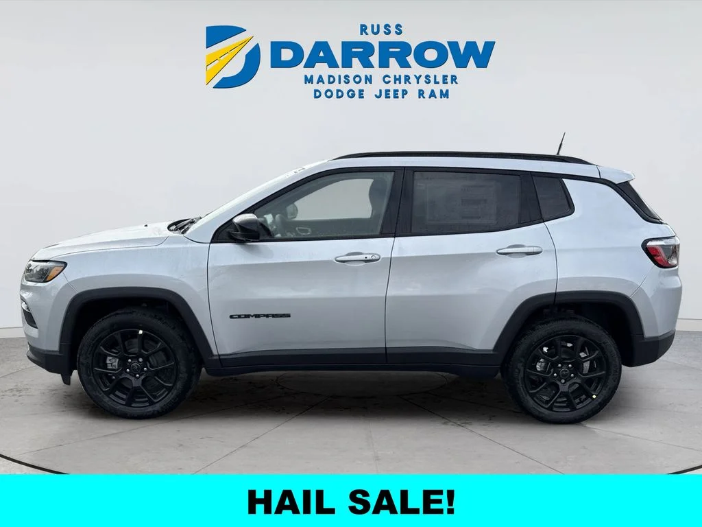 2025 Jeep Compass Latitude - Photo 2