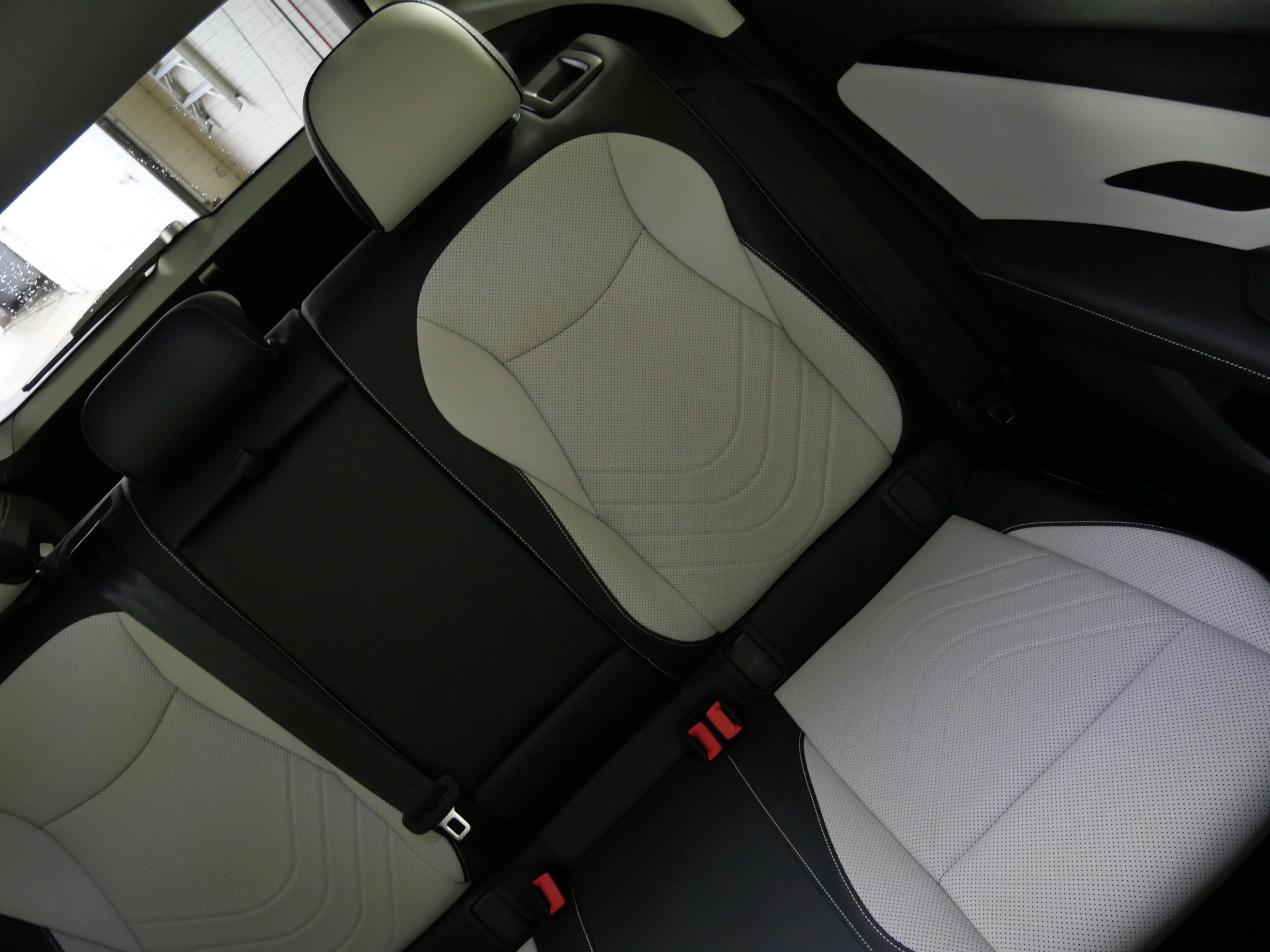 New 2026 Deep Black Pearl Volkswagen SE image 14