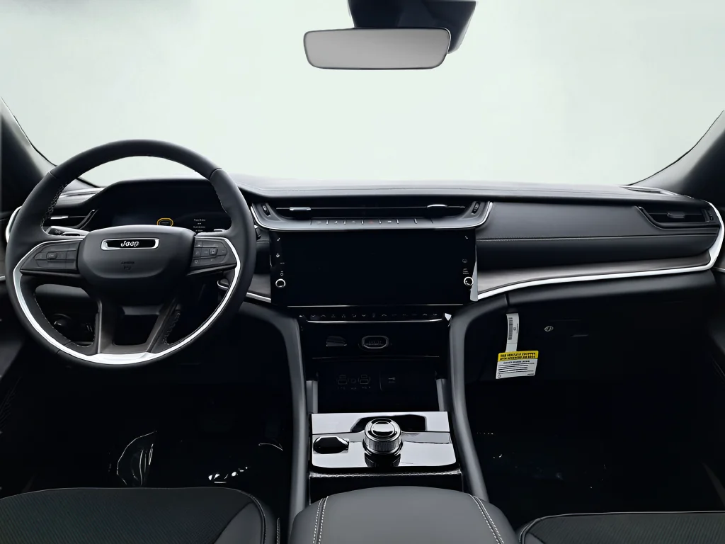 New 2026 White Jeep Altitude image 20