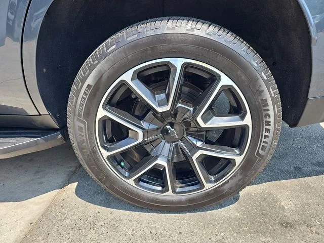 Certified Used 2021 Gray Chevrolet RST image 32