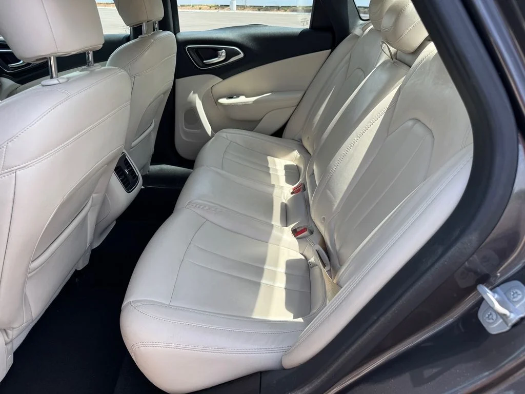 Used 2015 Gray Chrysler C image 10