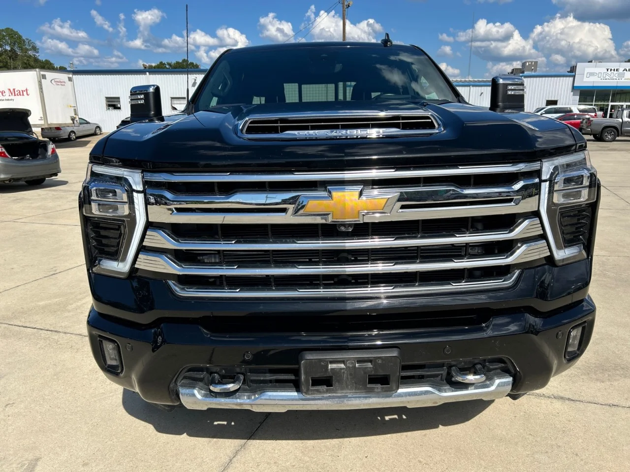 Used 2024 Black Chevrolet High Country image 6