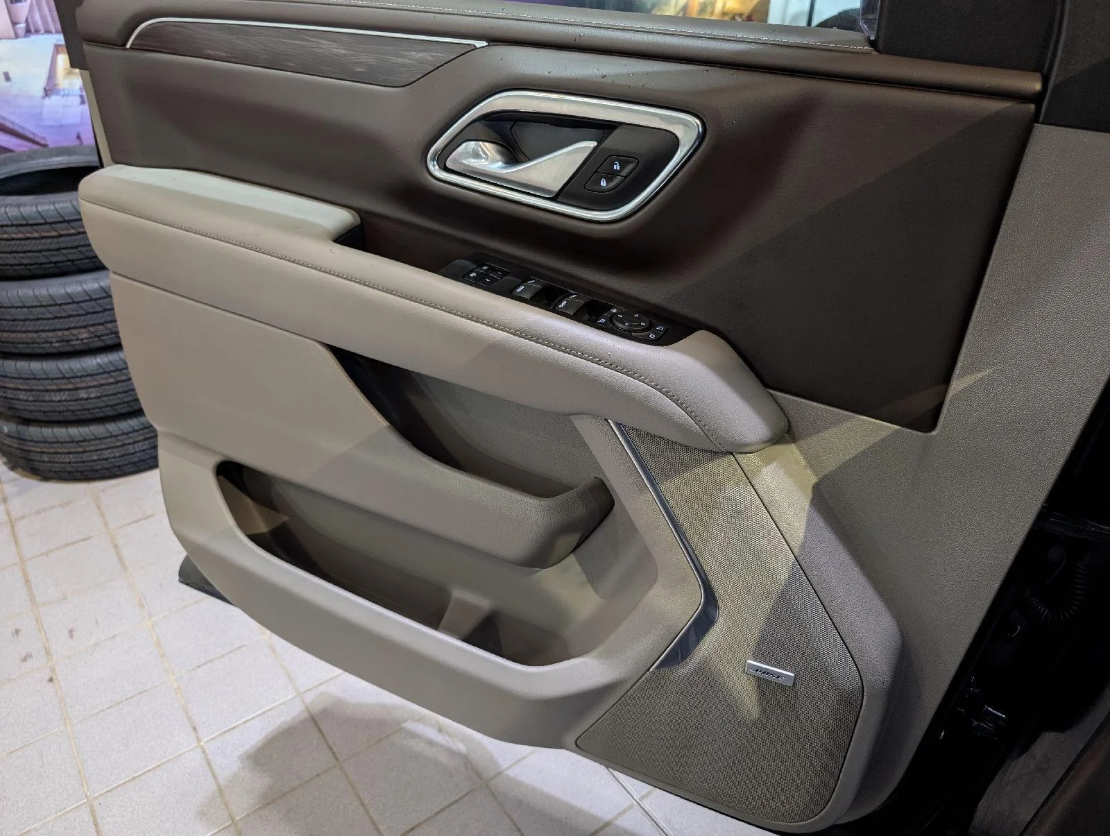 Used 2024 Midnight Blue Metallic Chevrolet Z71 image 16