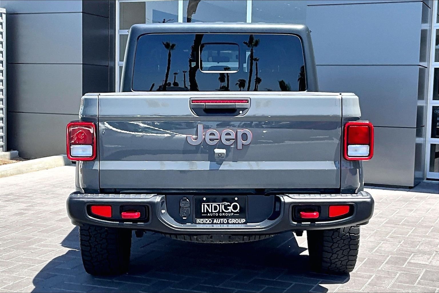 Used 2021 Gray Jeep Rubicon image 4