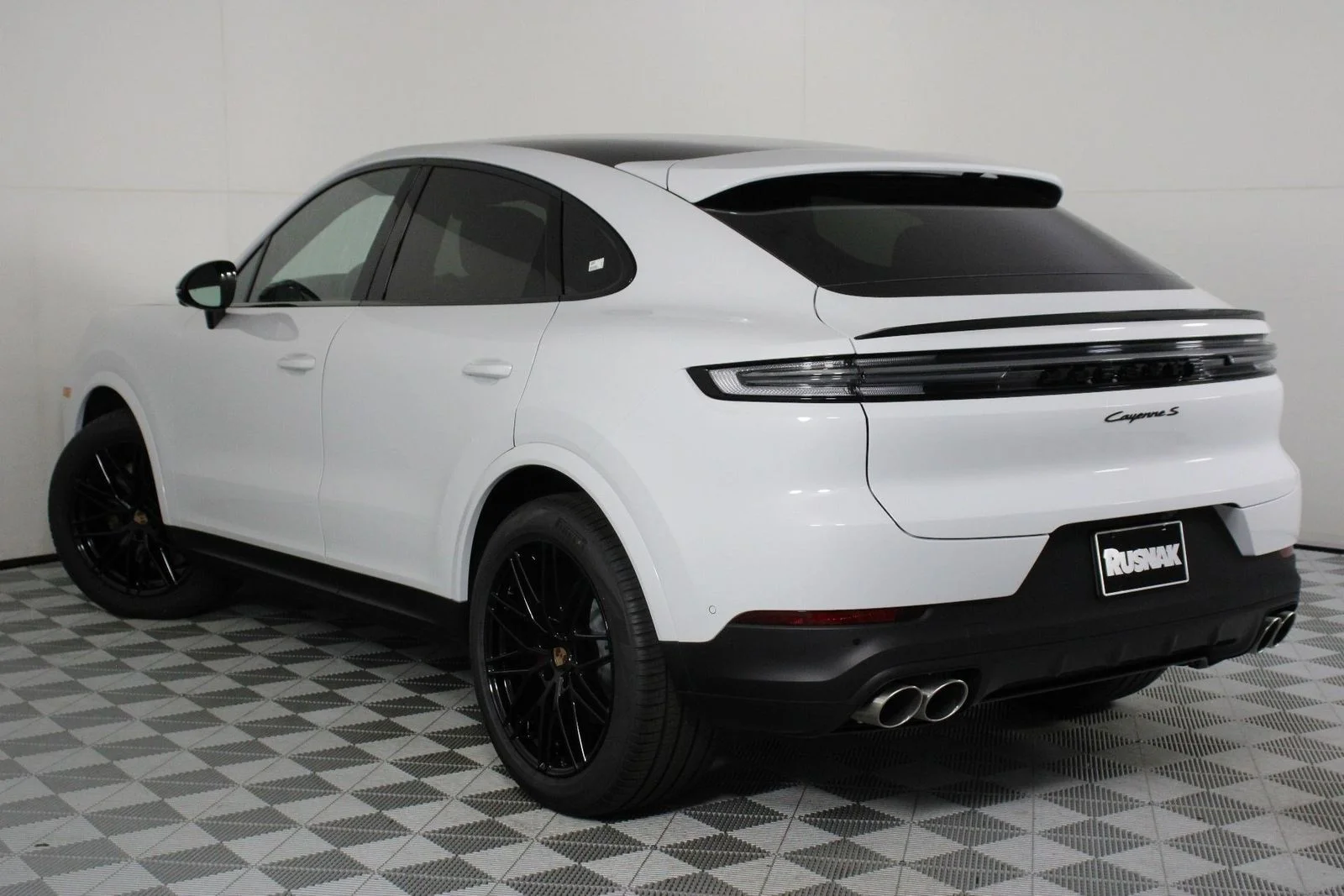 New 2026 Carrara White Metallic Porsche S image 3