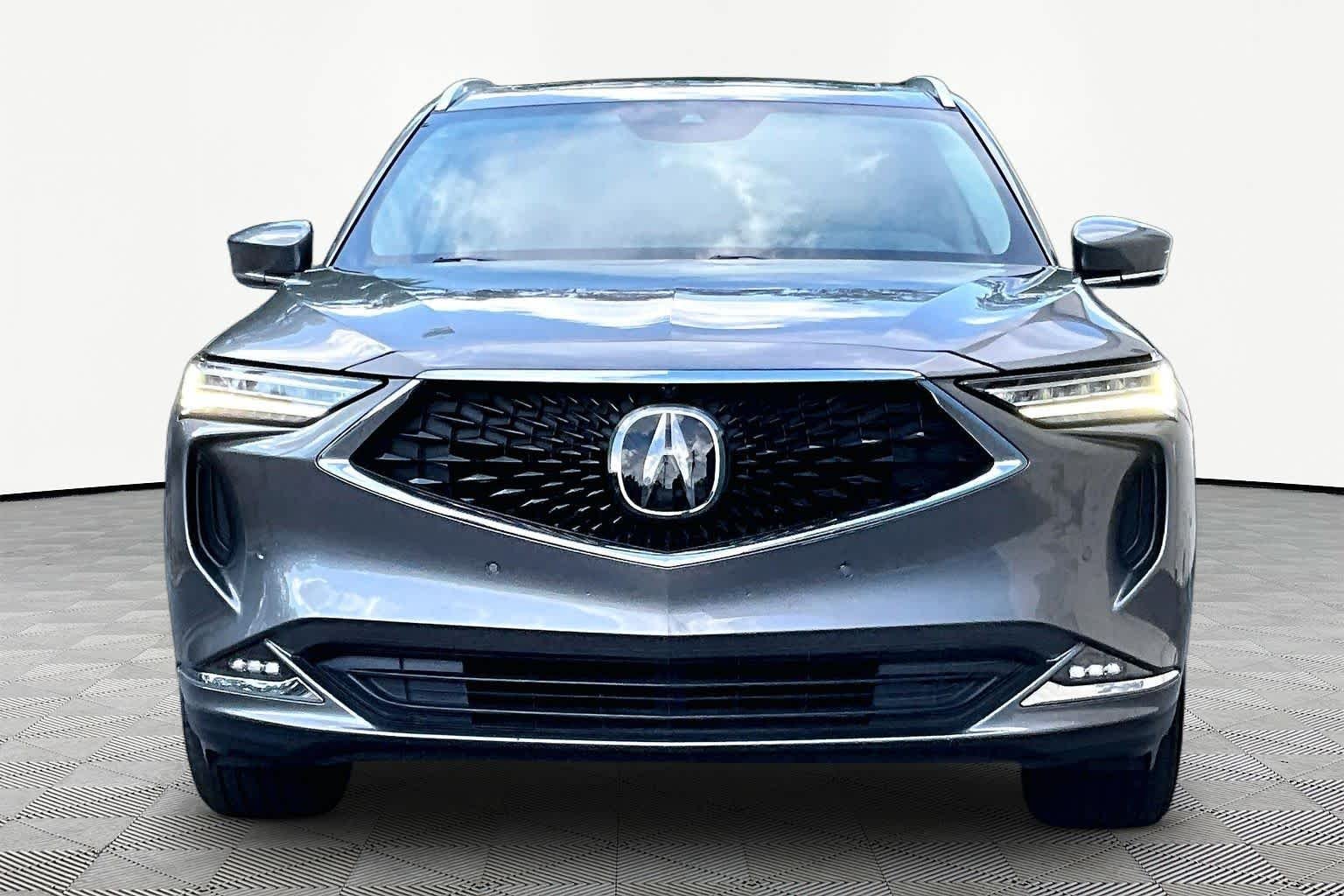 Used 2023 Liquid Carbon Metallic Acura w/Advance Package image 4