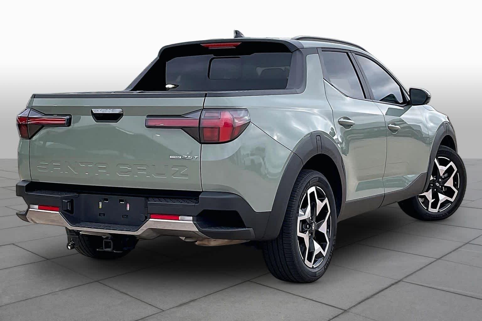 Used 2024 Sage Gray Hyundai Limited image 13