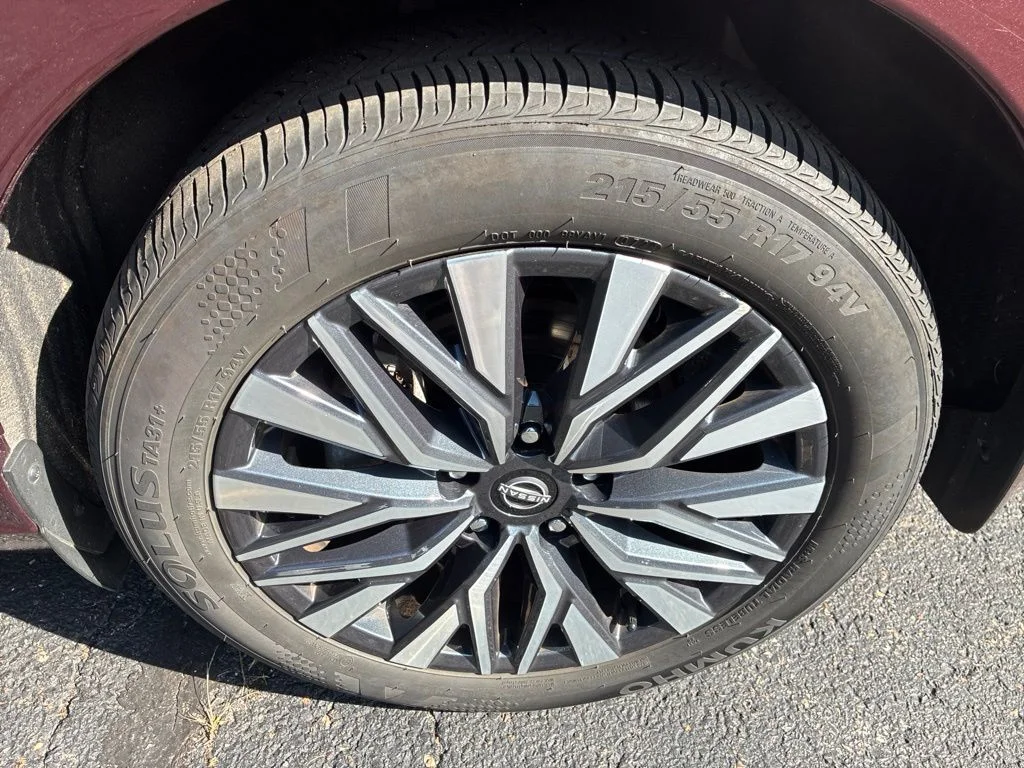 Certified Used 2024 Red Nissan 2.5 SV image 12