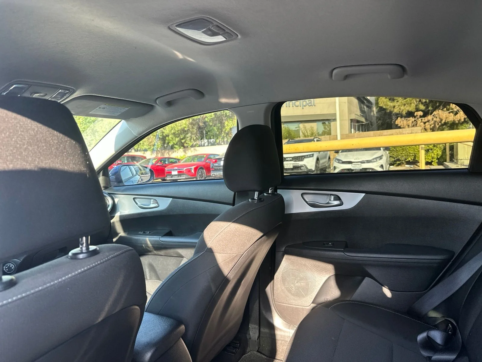 Used 2023 Deep Sea Blue Kia LXS image 14