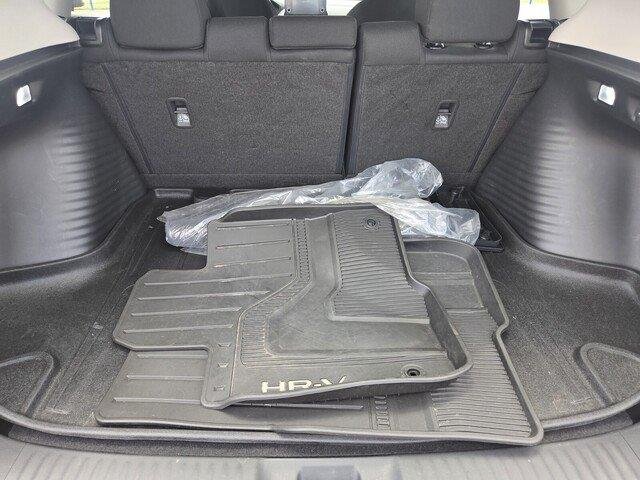 2025 Honda HR-V LX - Photo 25
