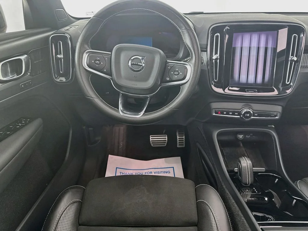 Used 2021 Red Volvo P8 image 22