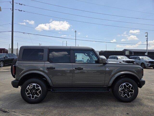 New 2026 Marsh Gray Ford Outer Banks® image 6