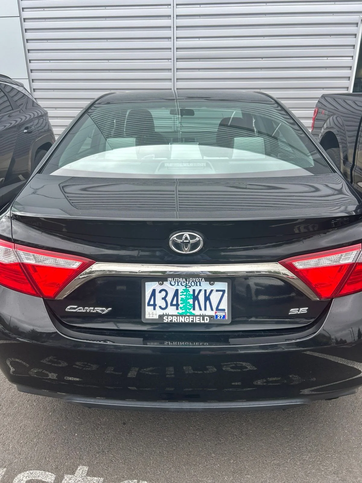 Used 2016 Black Toyota SE image 2