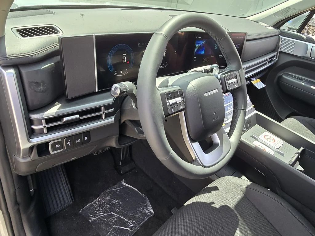 New 2026 Silver Hyundai SE image 13