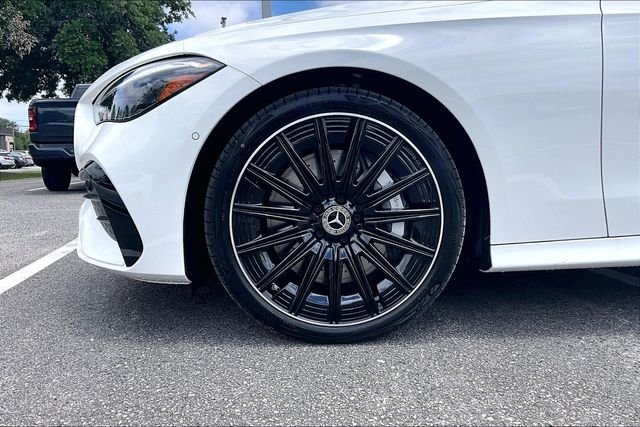 New 2026 Polar White Mercedes-Benz CLE 450 image 10