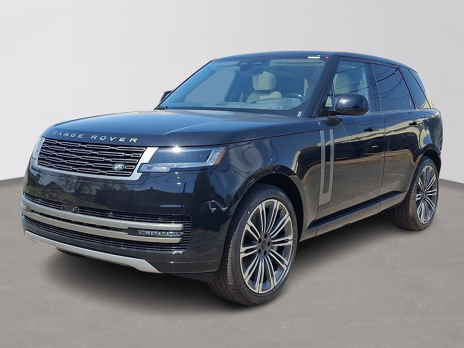 2026 Land Rover Range Rover 4.4 SE SWB's photo