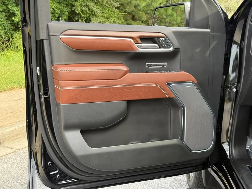 Used 2024 Onyx Black GMC Denali Ultimate image 22