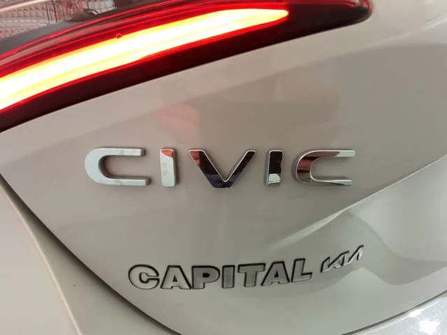 Used 2024 White Honda LX image 25