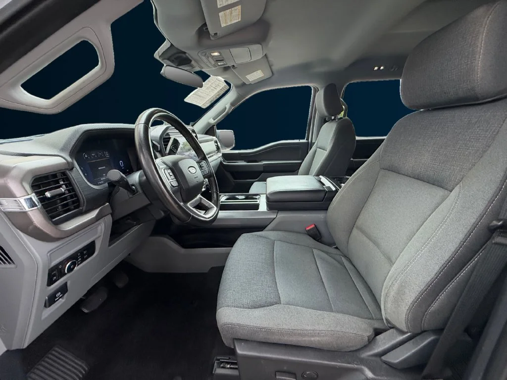Used 2025 White Ford XLT image 10