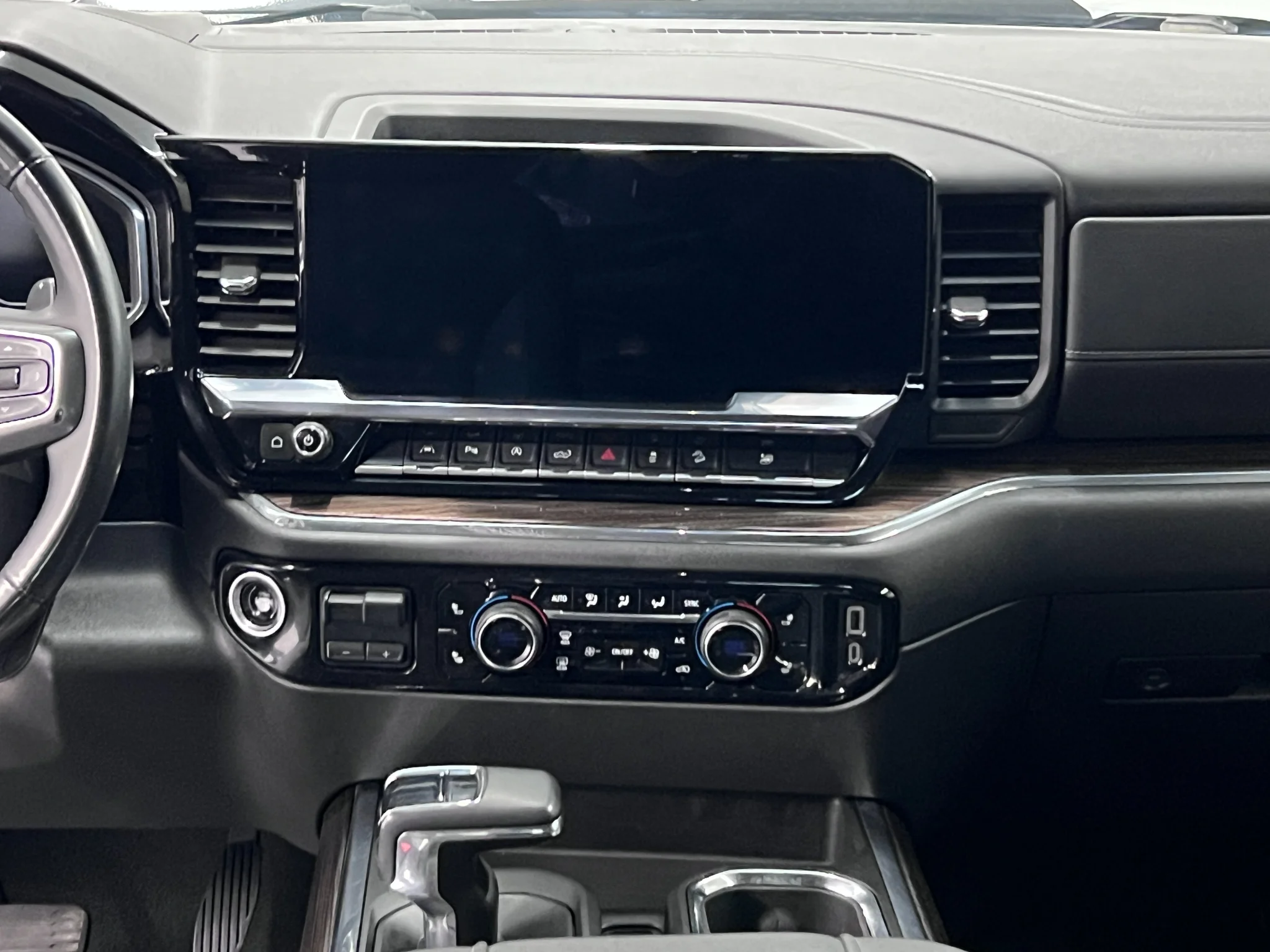 Used 2024 Sterling Gray Metallic Chevrolet LT Trail Boss image 14