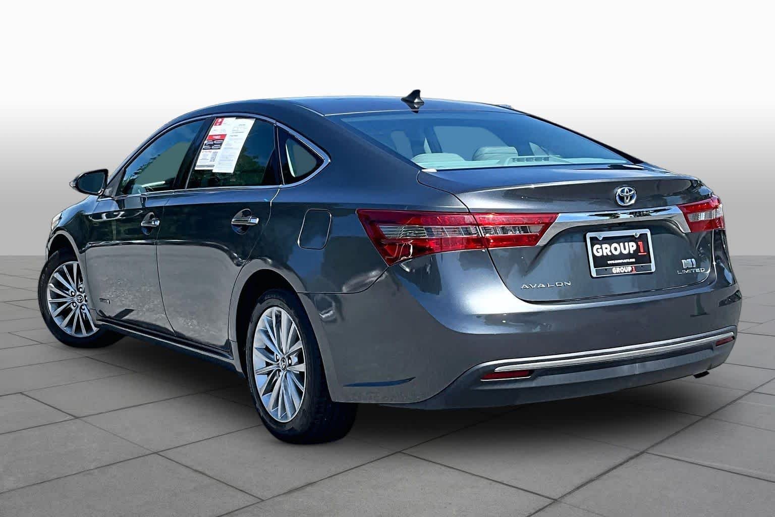Used 2017 Magnetic Gray Metallic Toyota Hybrid Limited image 12