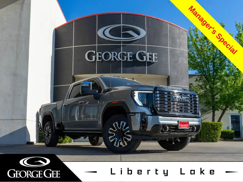 2025 GMC Sierra 4WD Crew Cab Long Box Denali Ultimate's photo