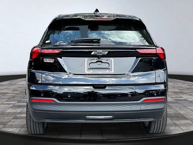 New 2027 Mosaic Black Metallic Chevrolet LT image 4