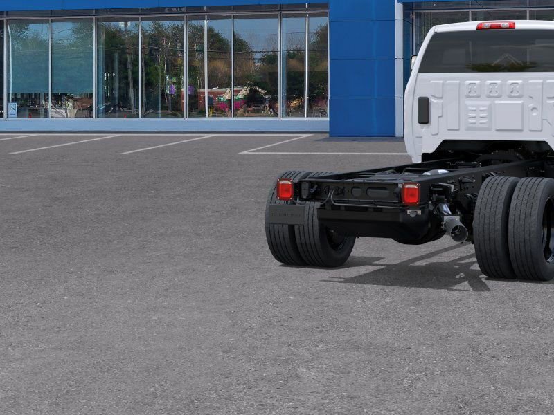 New 2025 Summit White Chevrolet Work Truck image 11