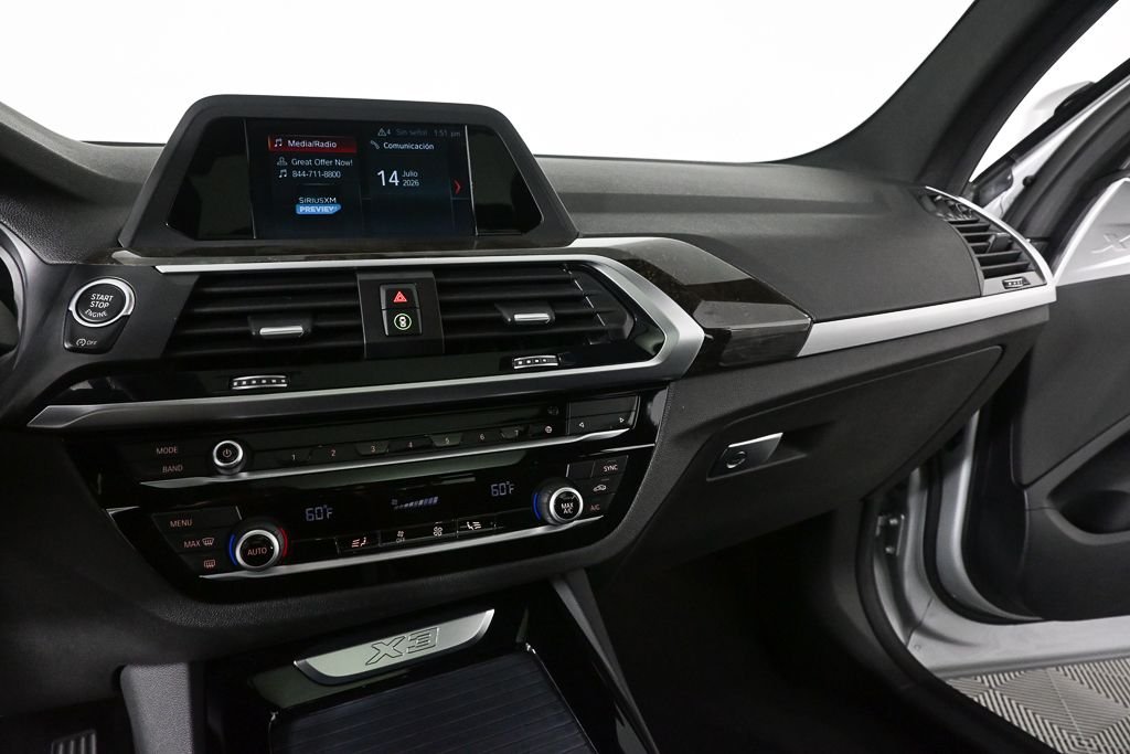 Used 2019 Silver BMW sDrive30i image 12