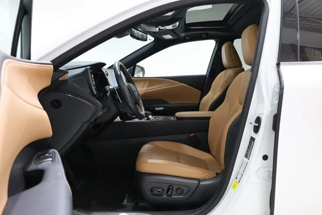 Used 2023 White Pearl Lexus 350 Premium Plus image 16