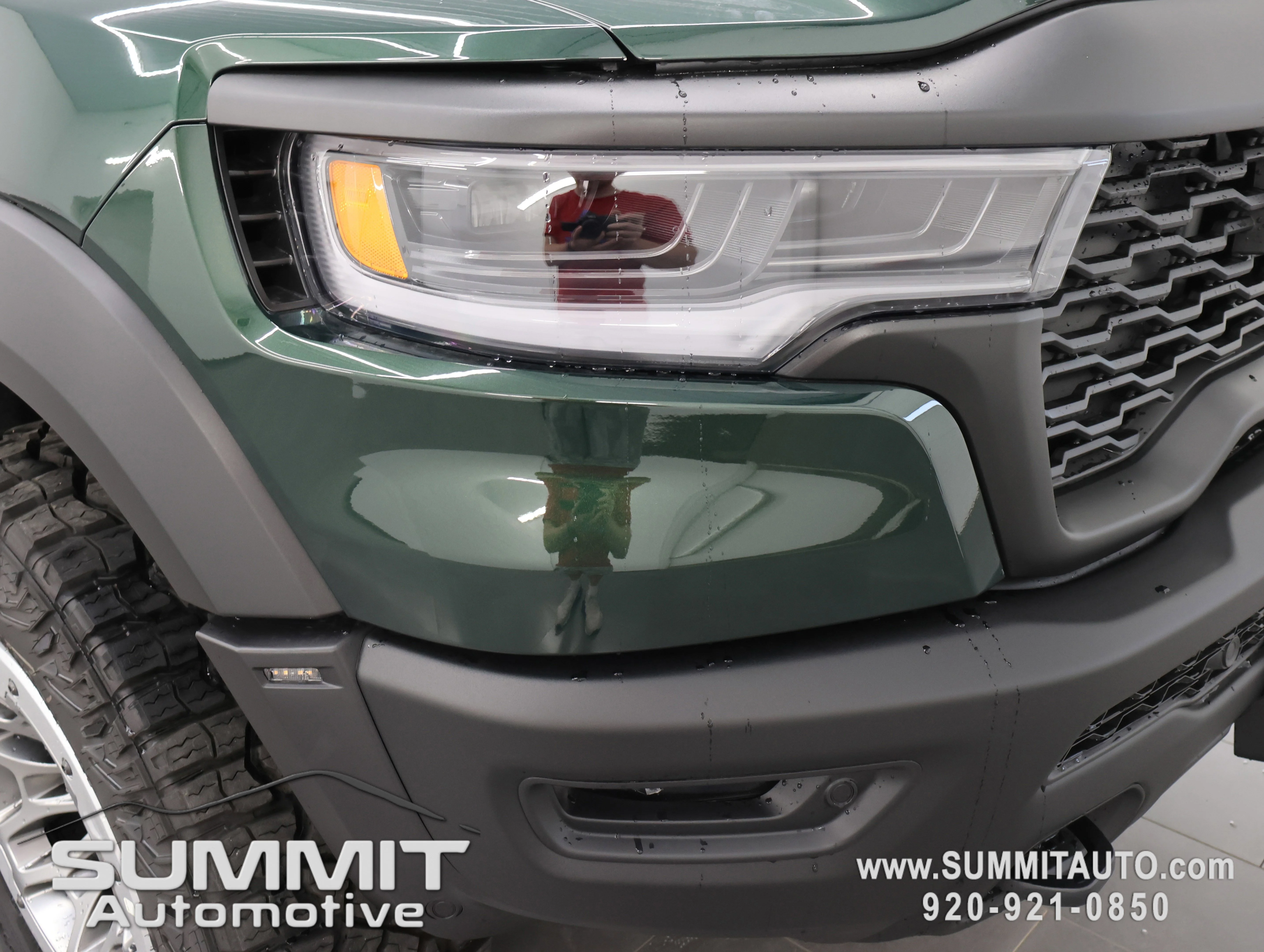 New 2026 Serrano-Green Metallic Exterior Paint RAM RHO image 28