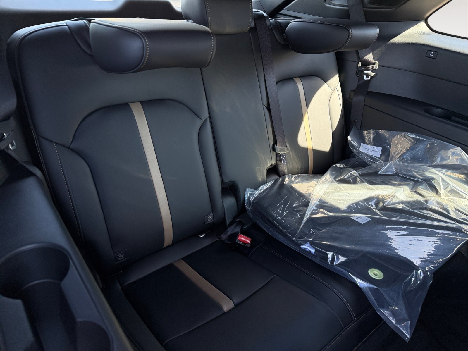 2026 Mazda CX-90 Premium Plus Package - Photo 18